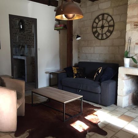 Appartement Dans Immeuble 15 Eme Siecles Vieux 투르 외부 사진