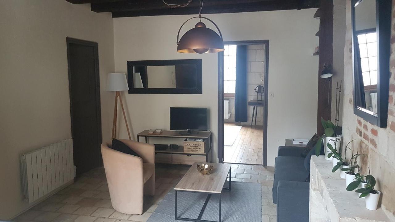 Appartement Dans Immeuble 15 Eme Siecles Vieux 투르 외부 사진