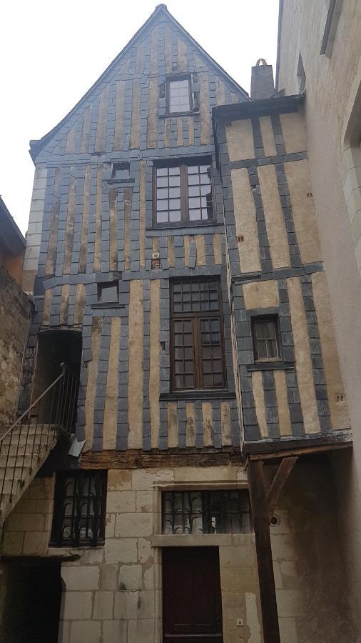 Appartement Dans Immeuble 15 Eme Siecles Vieux 투르 외부 사진